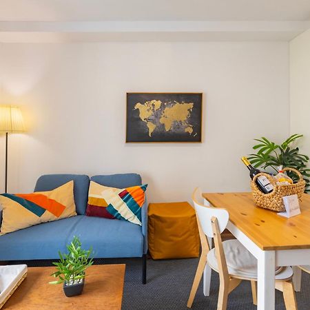 Cosy Remodeled Apartment In The City Center Фундан Экстерьер фото